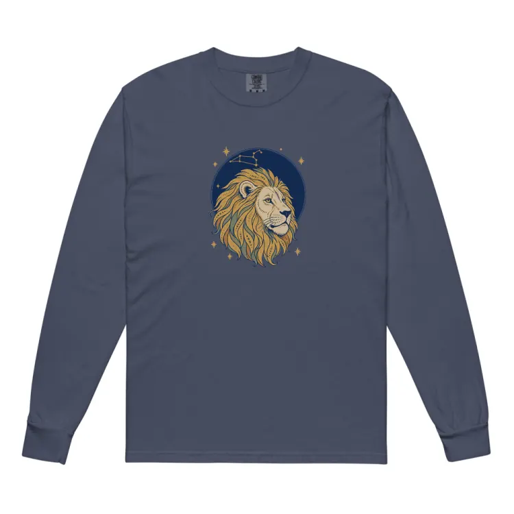 The Born Under Leo Long Sleeve in Navy.