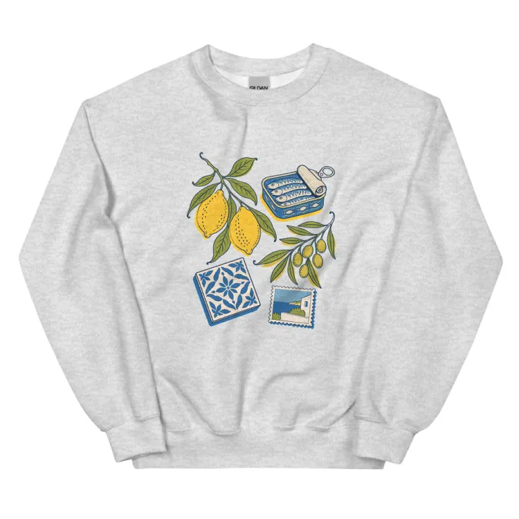 The The Mediterranean Crewneck in Ash.