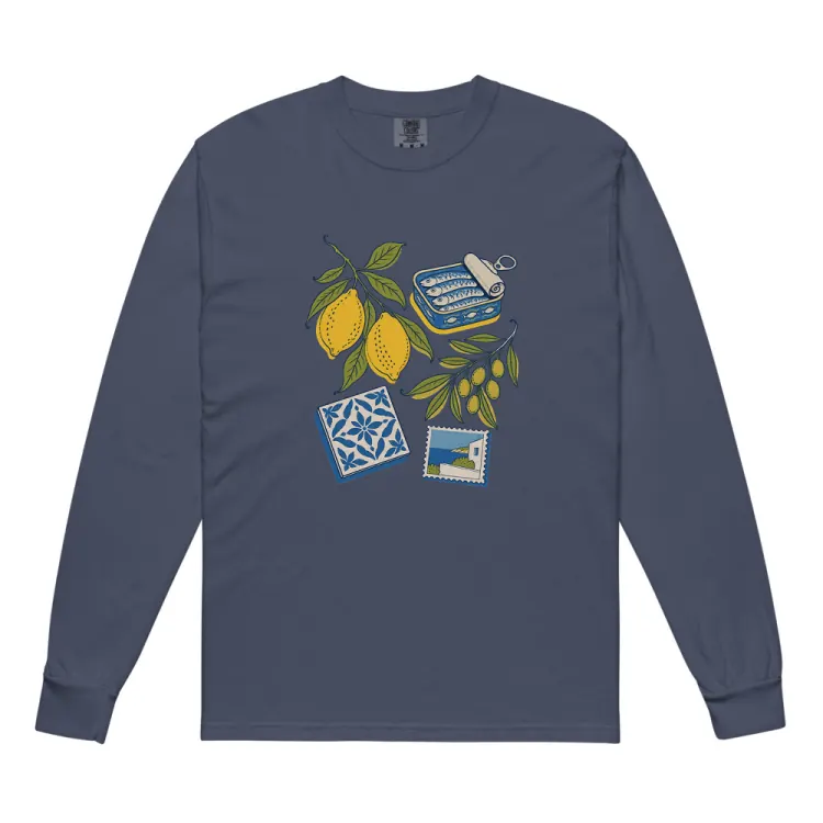 The The Mediterranean Long Sleeve in Navy.