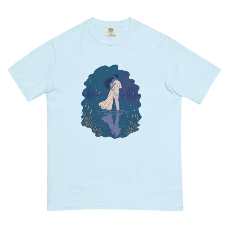 The The Lake Waltz Tee in Chambray.