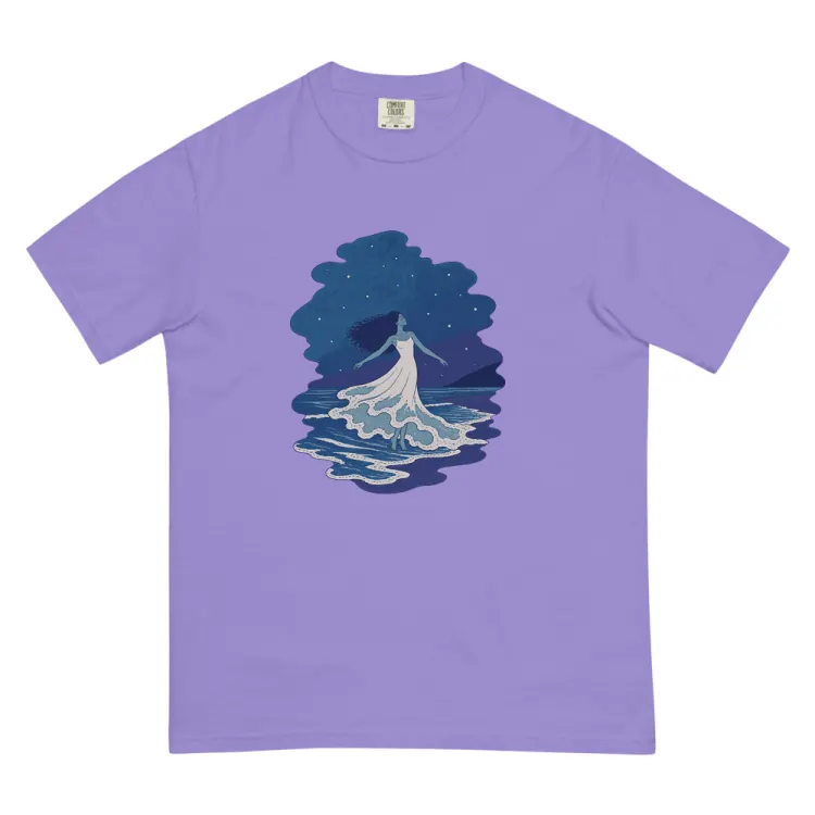 The The Tide Dancer Tee in Violet.