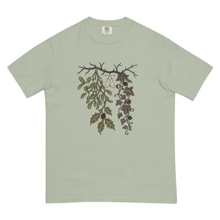 The Holly, Mistletoe & Ivy Tee in Bay.