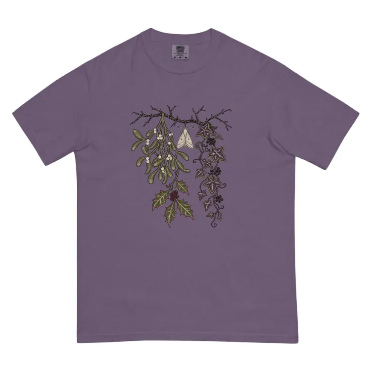 The Holly, Mistletoe & Ivy Tee in Grape.