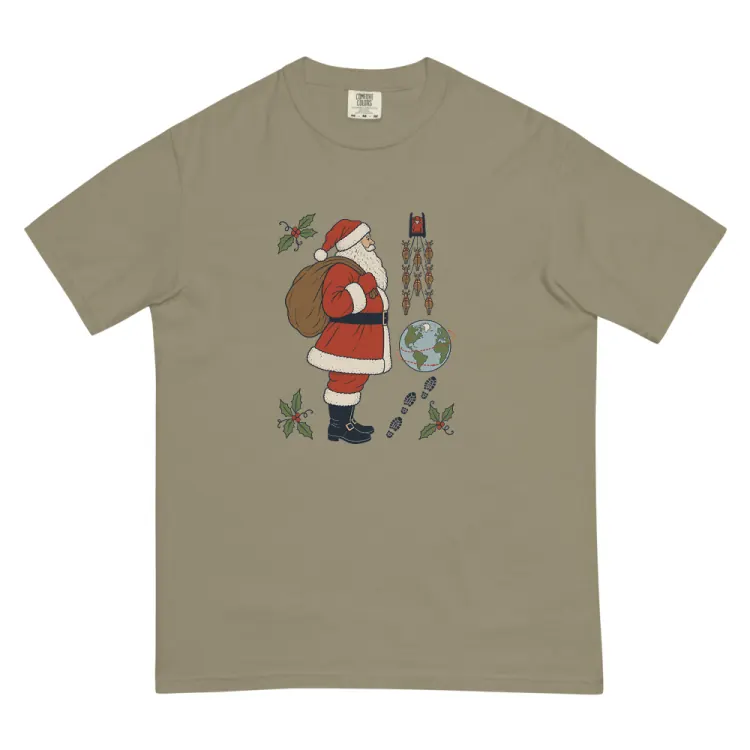 The Santa Field Guide Tee in Sandstone.
