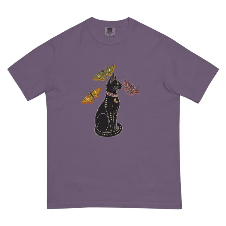 The The Familiar Tee in Grape.