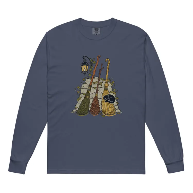 The Broom Parking Long Sleeve in Navy.