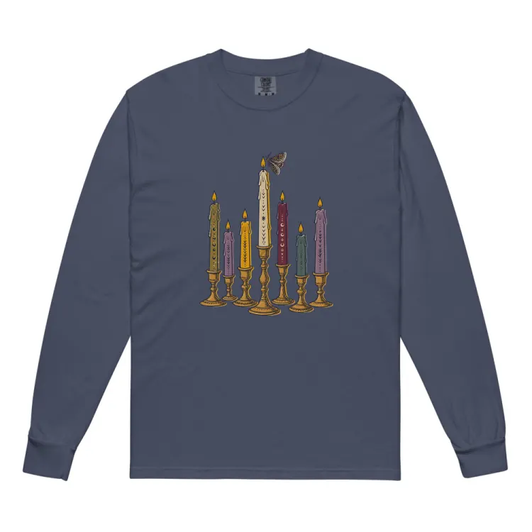 The Seven Candles Long Sleeve in Navy.