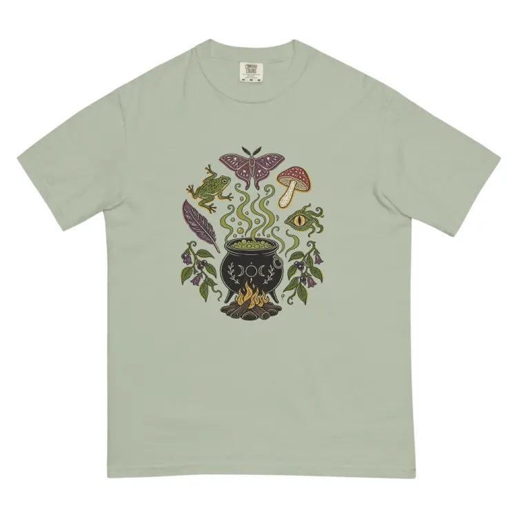 The Cauldron Recipe Tee in Bay.
