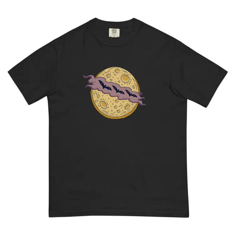 The Cloud Over the Moon Tee in Black.