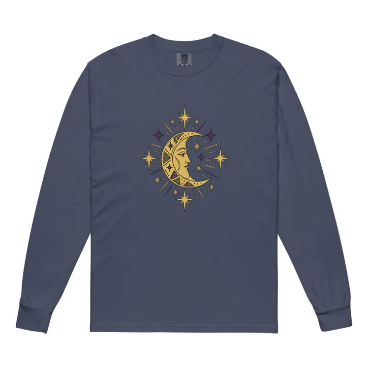 The The Man in the Moon Long Sleeve in Navy.