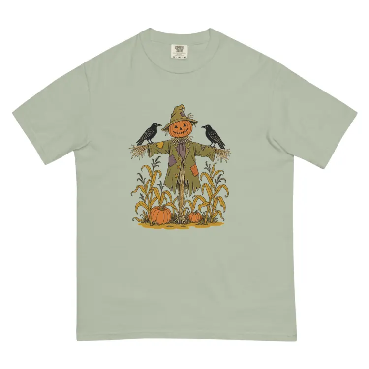The The Scarecrow Tee in Bay.