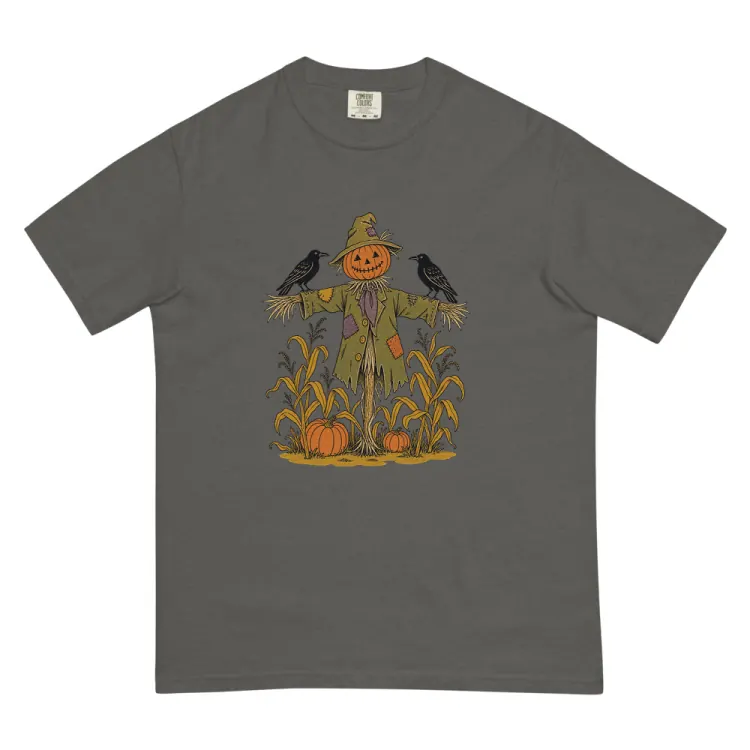 The The Scarecrow Tee in Pepper.