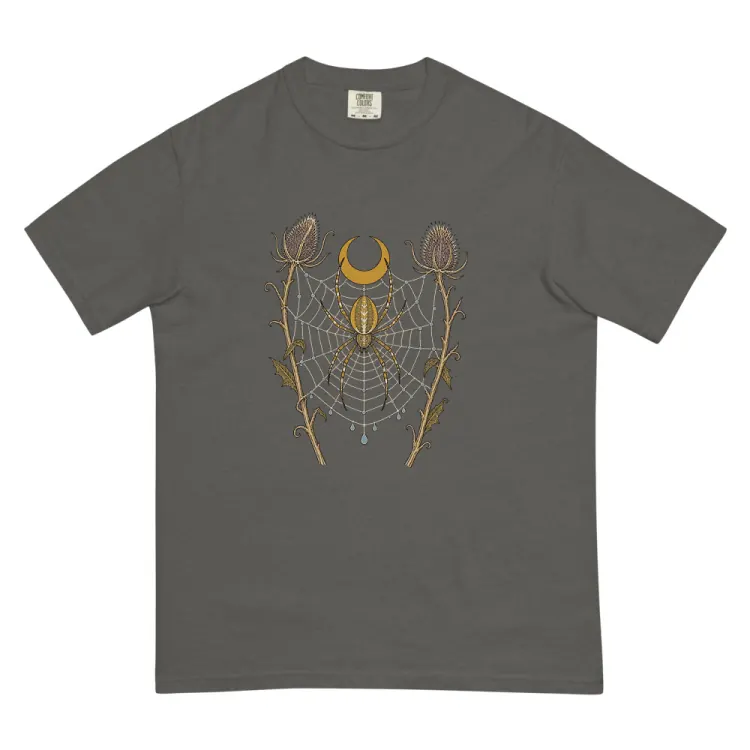 The Orb Weaver Tee in Pepper.