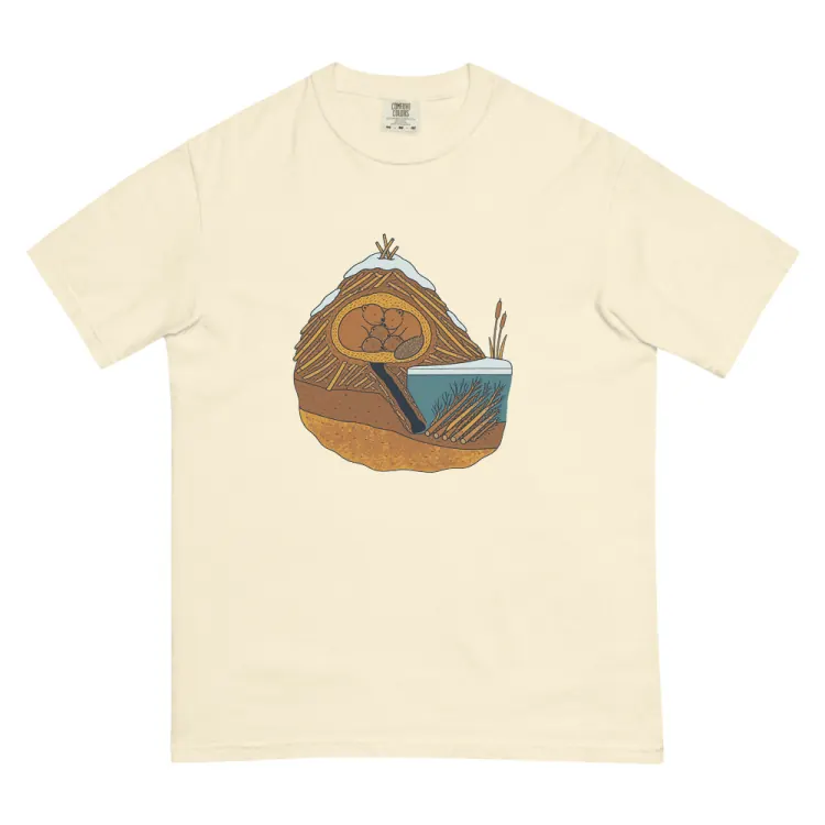 The Beaver in Winter Tee in Ivory.