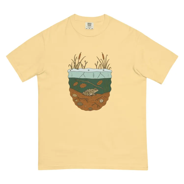 The Leopard Frog in Winter Tee in Butter.