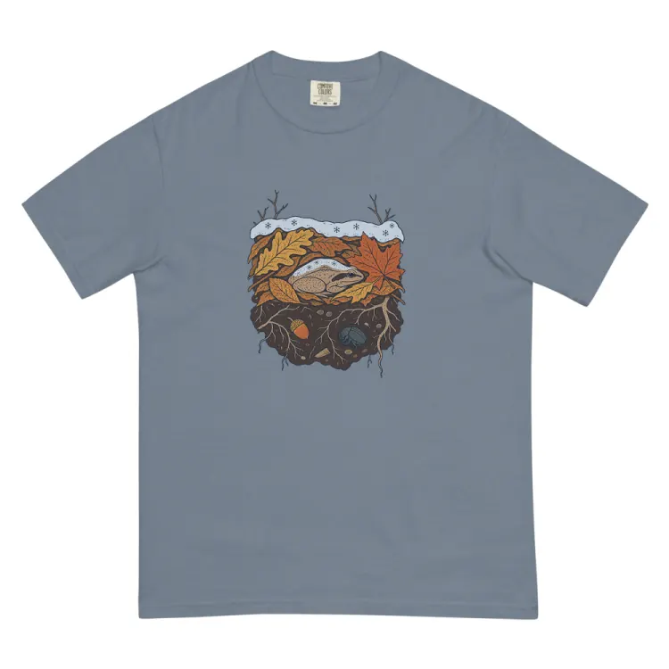 The Wood Frog in Winter Tee in Blue Jean.